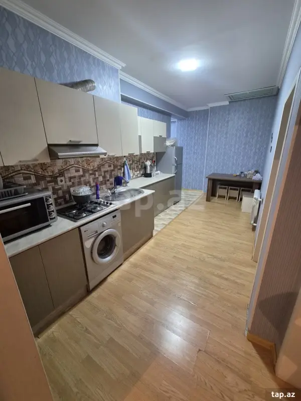 Satılır 3 otaqlı yeni tikili 73 m²