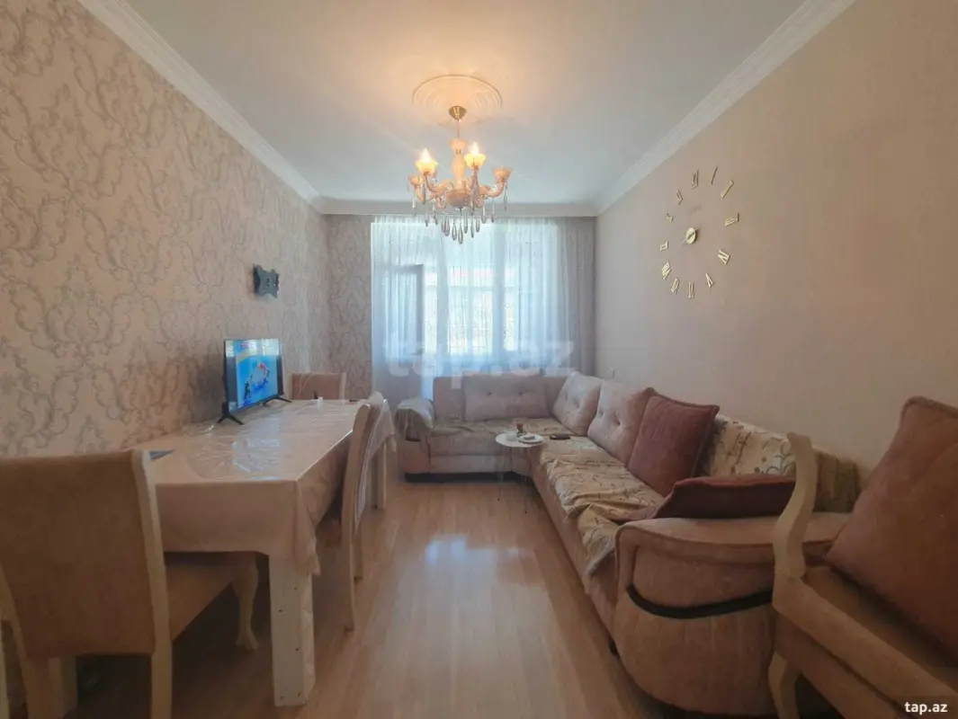 Satılır 4 otaqlı mənzil 100 m²
