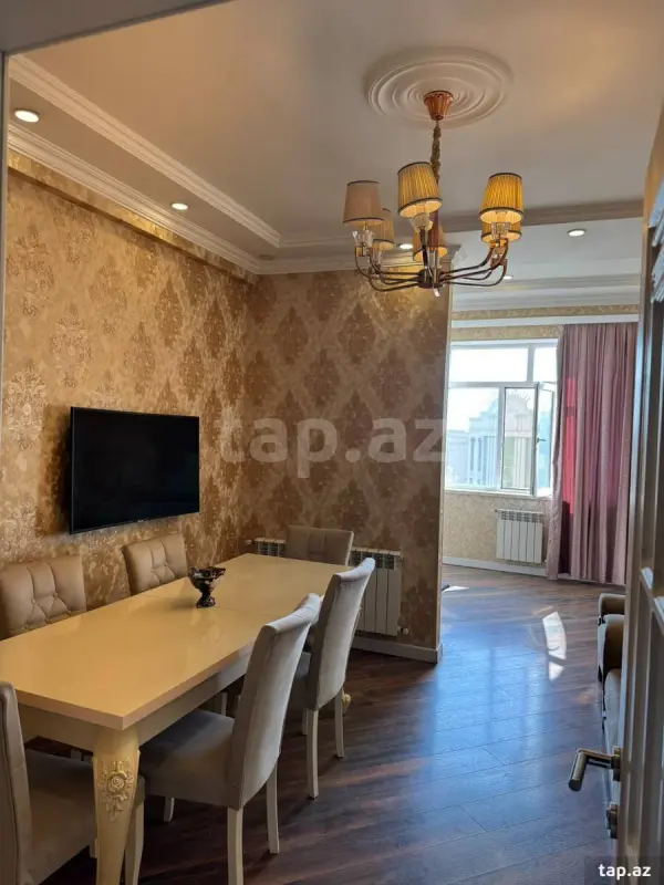Satılır 3 otaqlı yeni tikili 105 m²