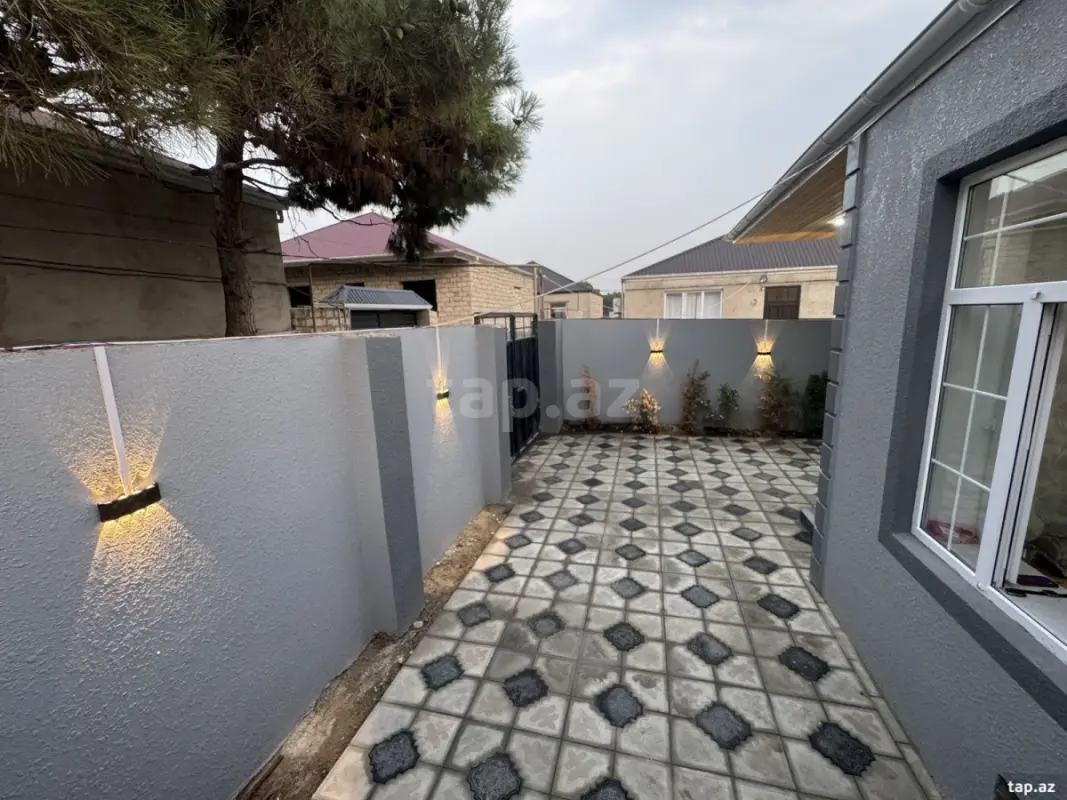 Satılır 4 otaqlı həyət evi 100 m²