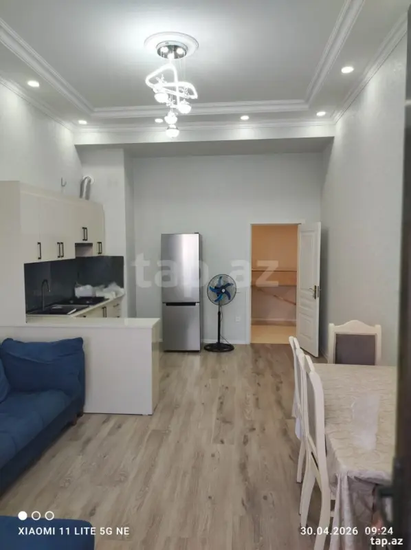 Kirayə verilir 3 otaqlı yeni tikili 100 m²