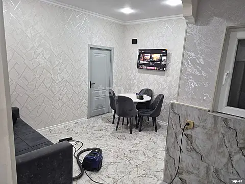 Kirayə verilir 2 otaqlı həyət evi 80 m² — Bakı 2 otaq 80.00 m²