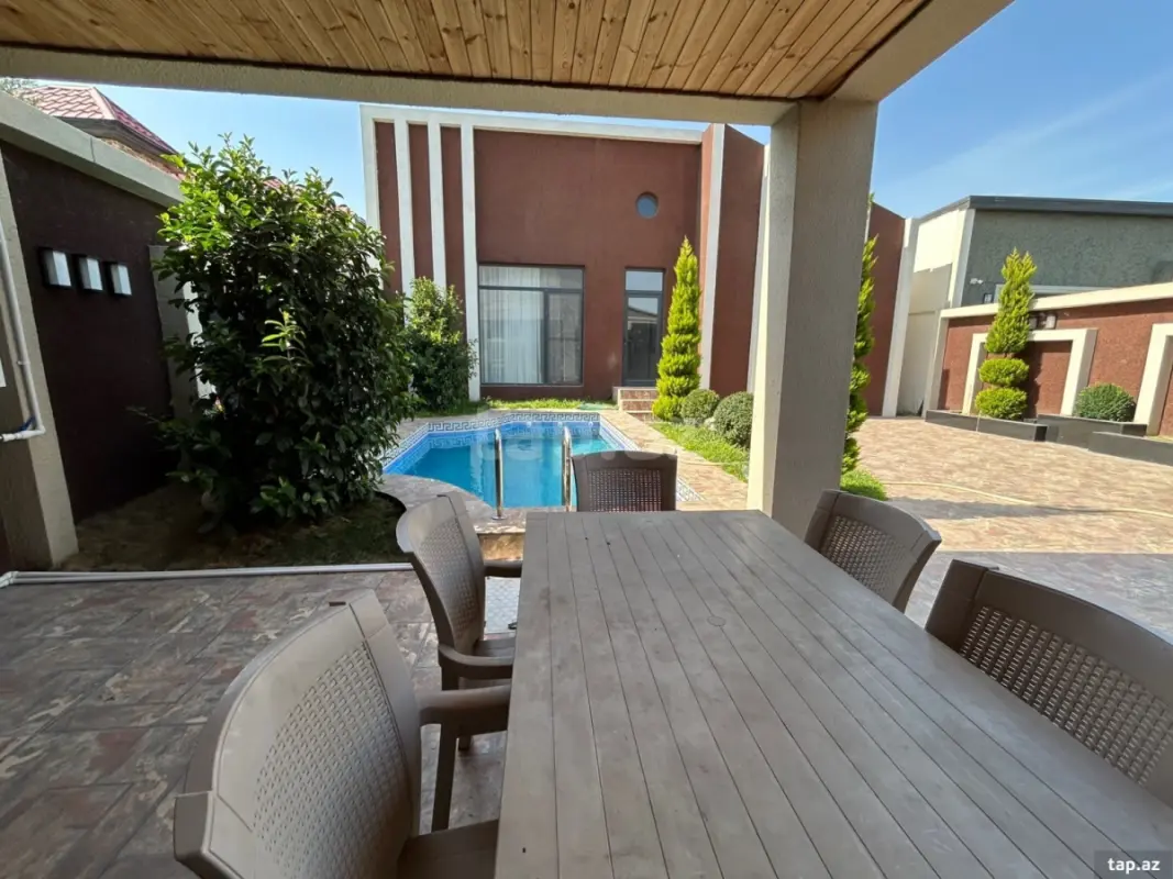 Kirayə verilir 4 otaqlı həyət evi 140 m²