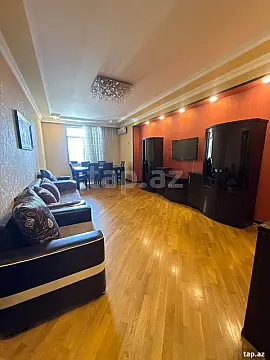 Satılır 3 otaqlı yeni tikili 125 m² — Bakı 3 otaq 125.00 m²