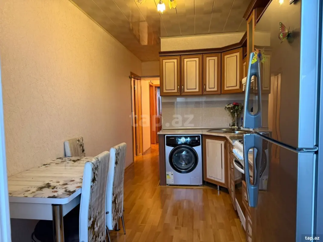 Satılır 3 otaqlı mənzil 88 m²