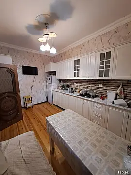 Satılır 4 otaqlı həyət evi 155 m² — Bakı 4 otaq 155.00 m²