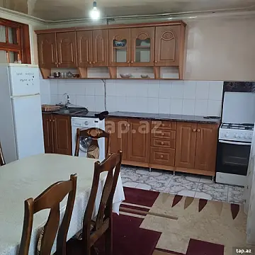 Kirayə verilir 3 otaqlı mənzil 80 m² — Gəncə 3 otaq 80.00 m²