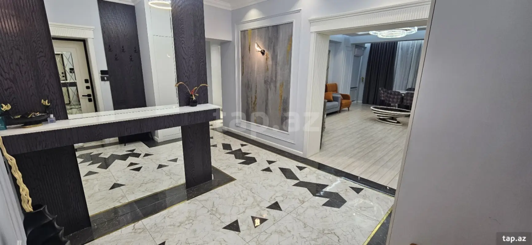 Kirayə verilir 4 otaqlı yeni tikili 180 m²