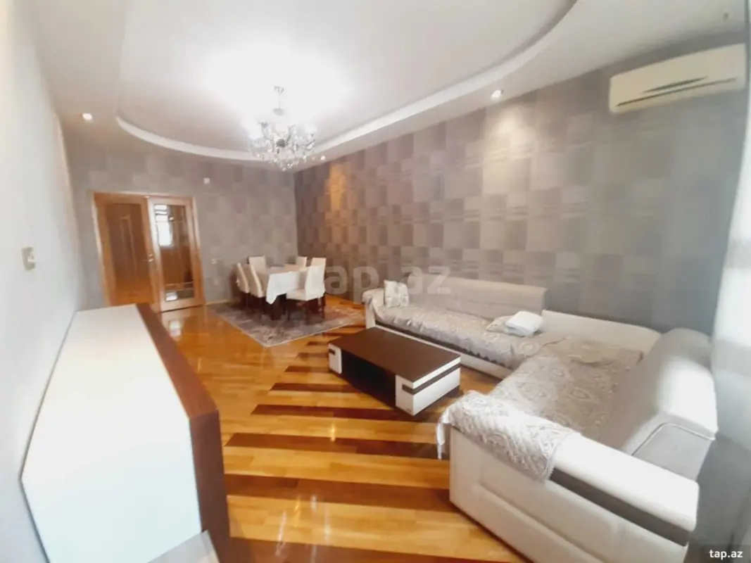 Kirayə verilir 3 otaqlı yeni tikili 135 m²