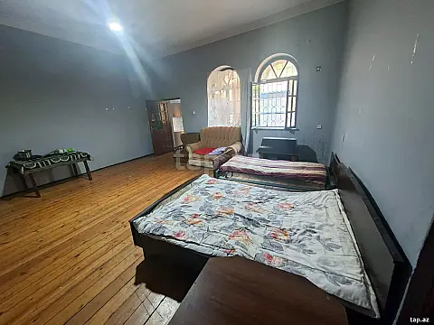 Kirayə verilir 2 otaqlı həyət evi 50 m² — Bakı 2 otaq 50.00 m²