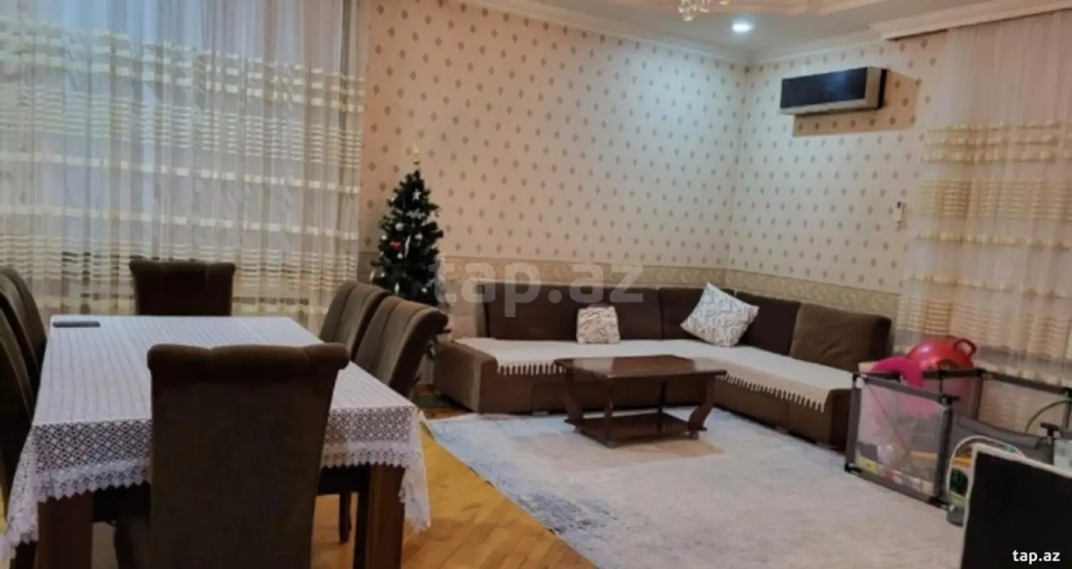 Kirayə verilir 2 otaqlı yeni tikili 110 m²