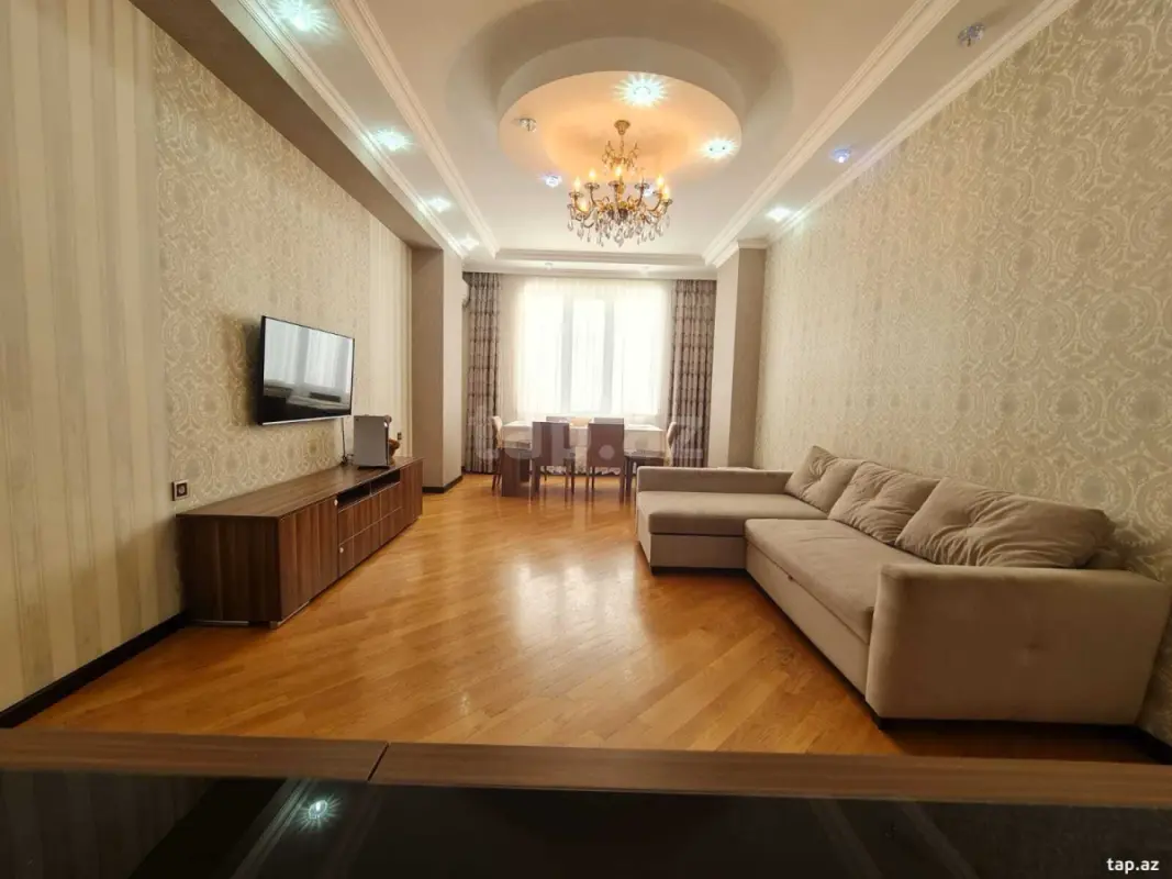 Satılır 2 otaqlı yeni tikili 90 m²