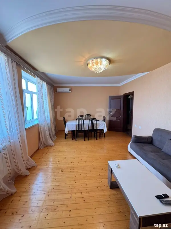 Kirayə verilir 3 otaqlı yeni tikili 100 m²