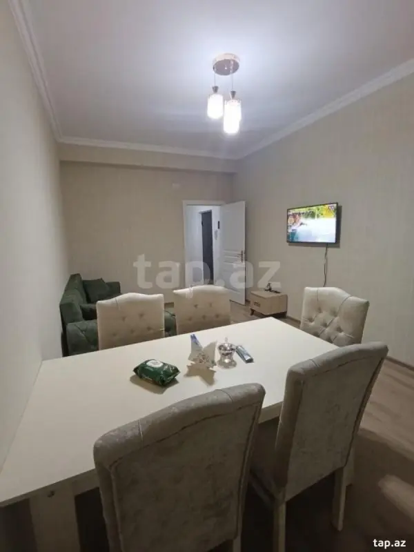 Kirayə verilir 2 otaqlı yeni tikili 66 m²