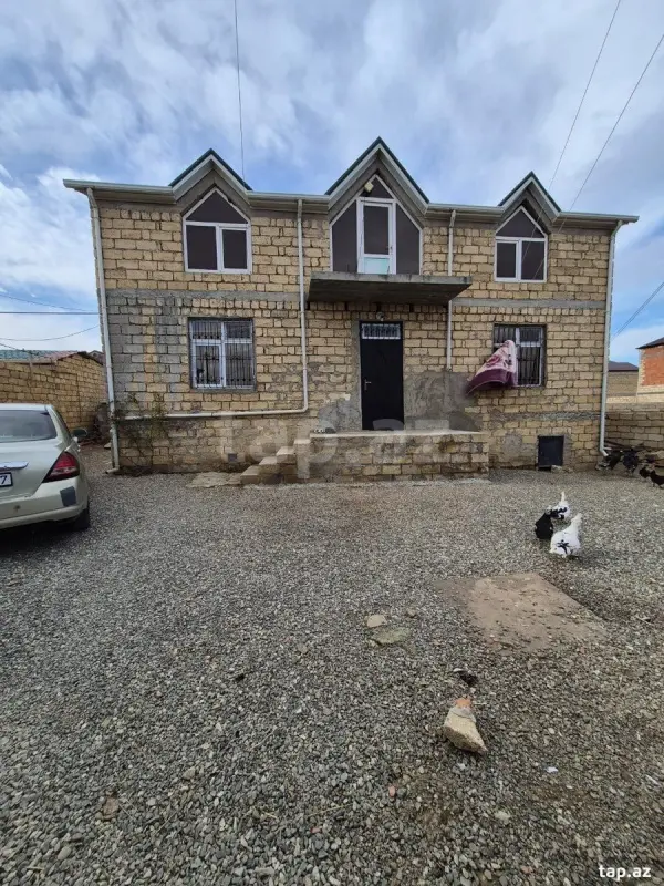 Satılır 3 otaqlı həyət evi 110 m²
