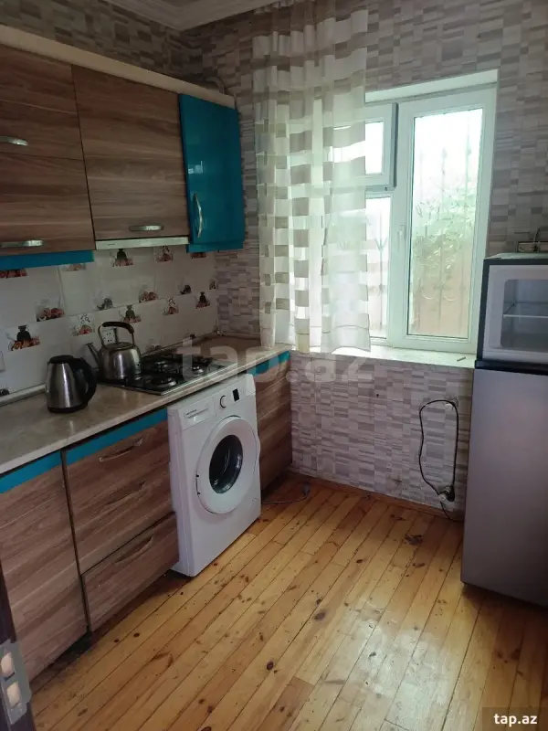 Kirayə verilir 2 otaqlı həyət evi 60 m²