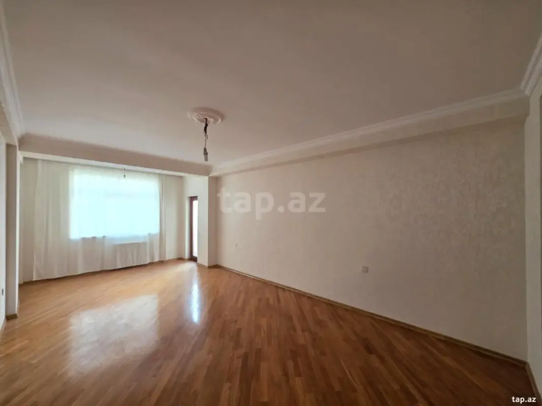 Satılır 4 otaqlı yeni tikili 158 m²