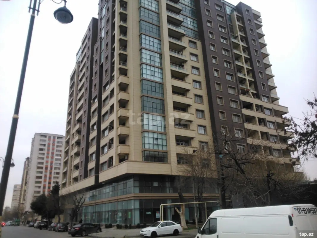 Kirayə verilir 2 otaqlı yeni tikili 75 m²