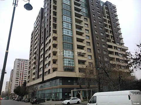 Kirayə verilir 2 otaqlı yeni tikili 75 m² — Bakı 2 otaq 75.00 m²