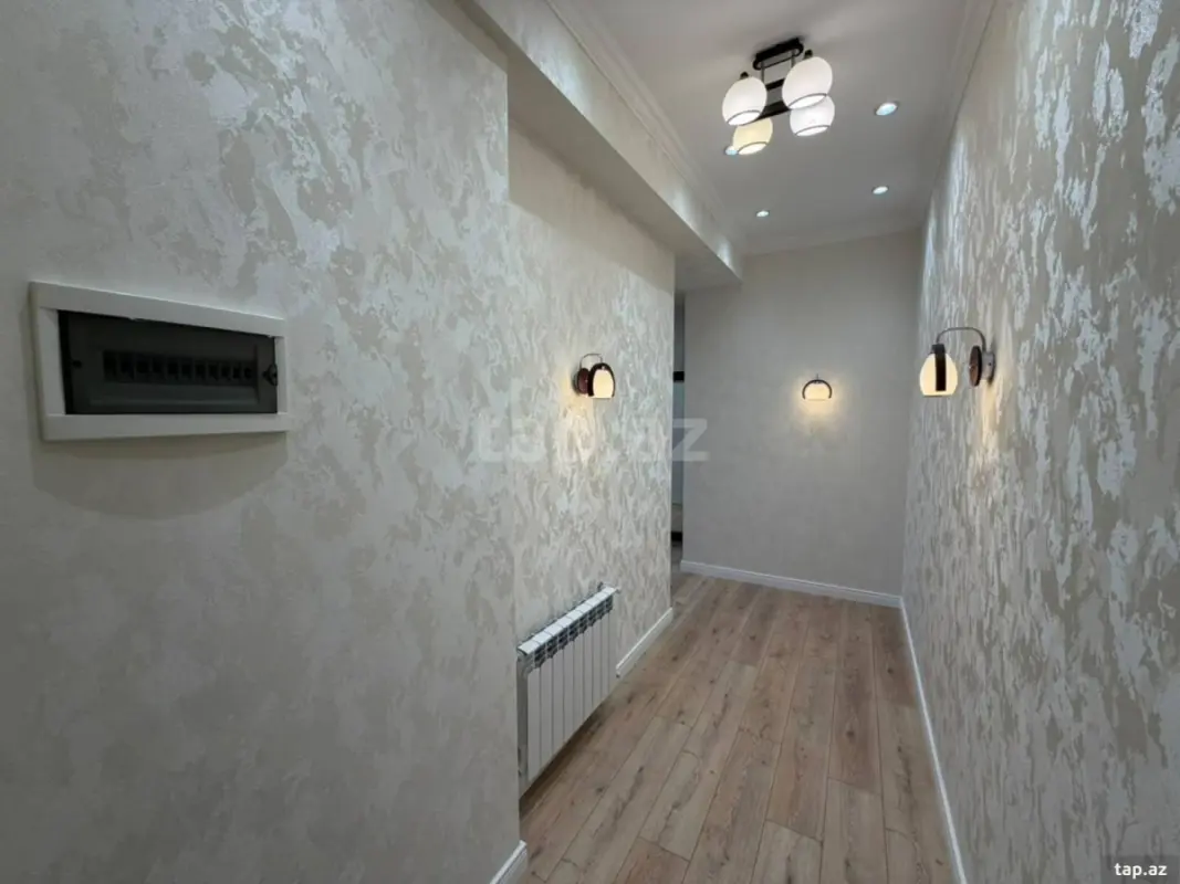 Satılır 2 otaqlı yeni tikili 85 m²