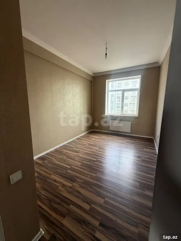 Satılır 3 otaqlı yeni tikili 85 m²