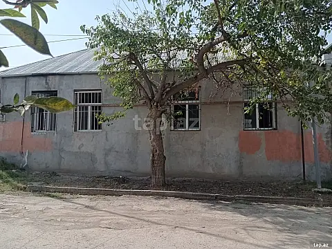 Satılır 3 otaqlı həyət evi 80 m² — Gəncə 3 otaq 80.00 m²