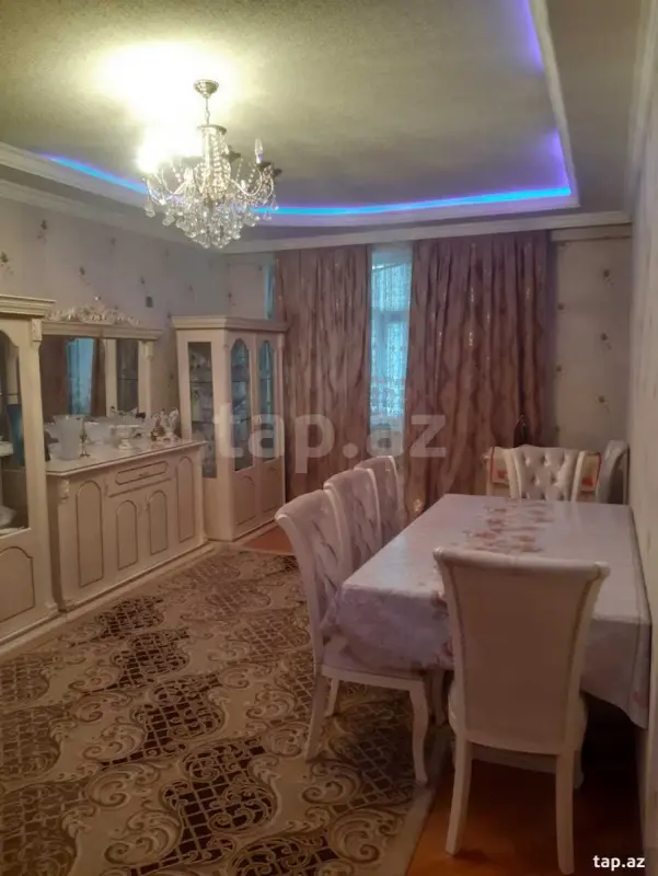 Kirayə verilir 2 otaqlı yeni tikili 90 m²