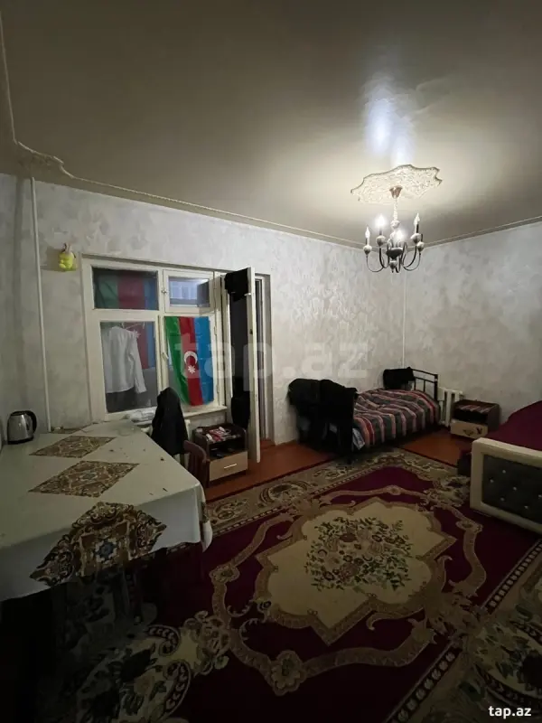 Kirayə verilir 2 otaqlı mənzil 90 m²
