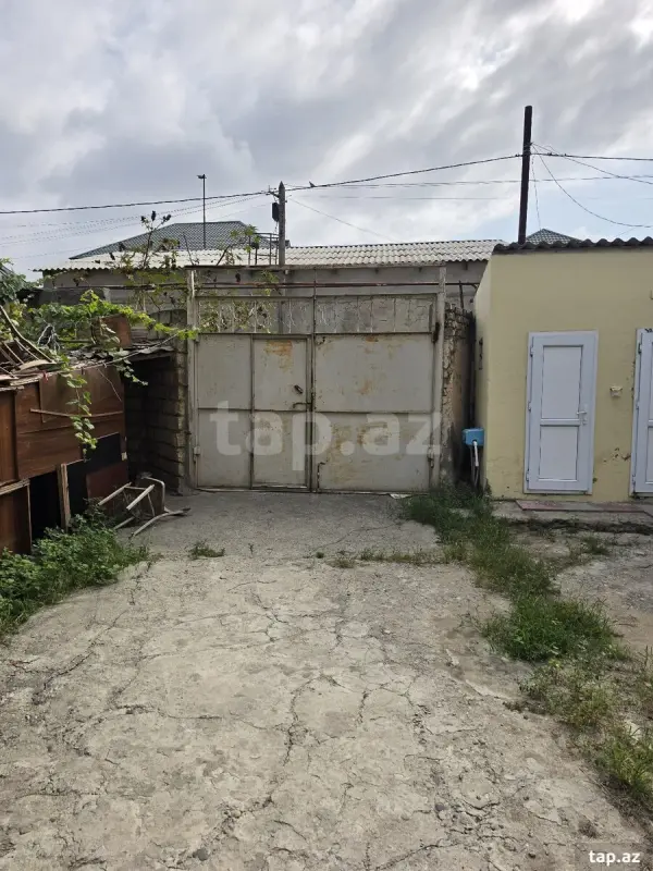 Kirayə verilir 3 otaqlı həyət evi 230 m²