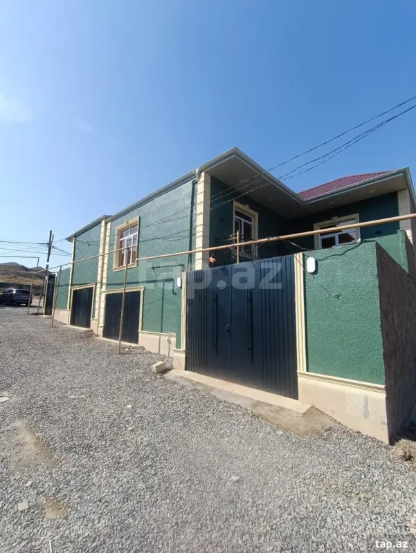 Satılır 4 otaqlı həyət evi 100 m²