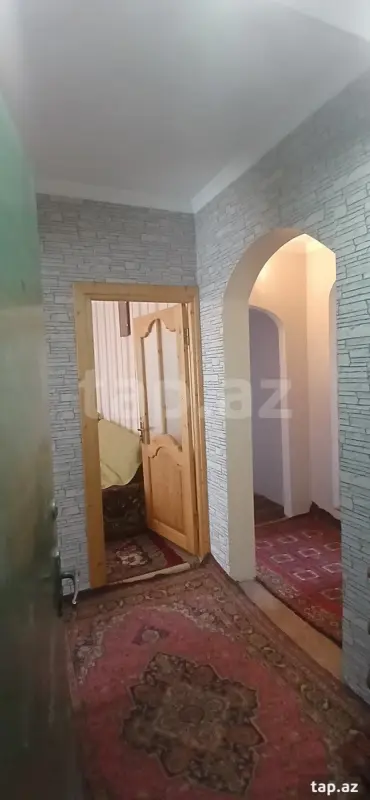 Satılır 4 otaqlı mənzil 76 m²