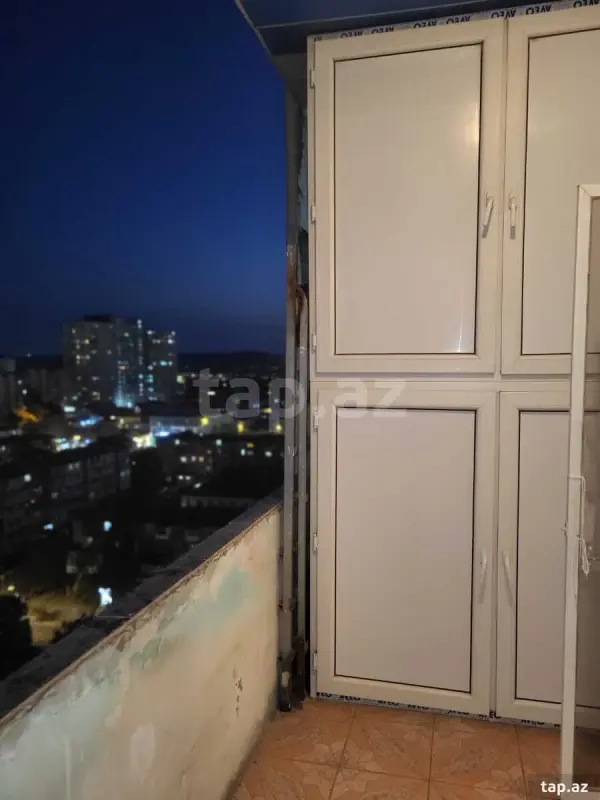 Kirayə verilir 3 otaqlı yeni tikili 125 m²