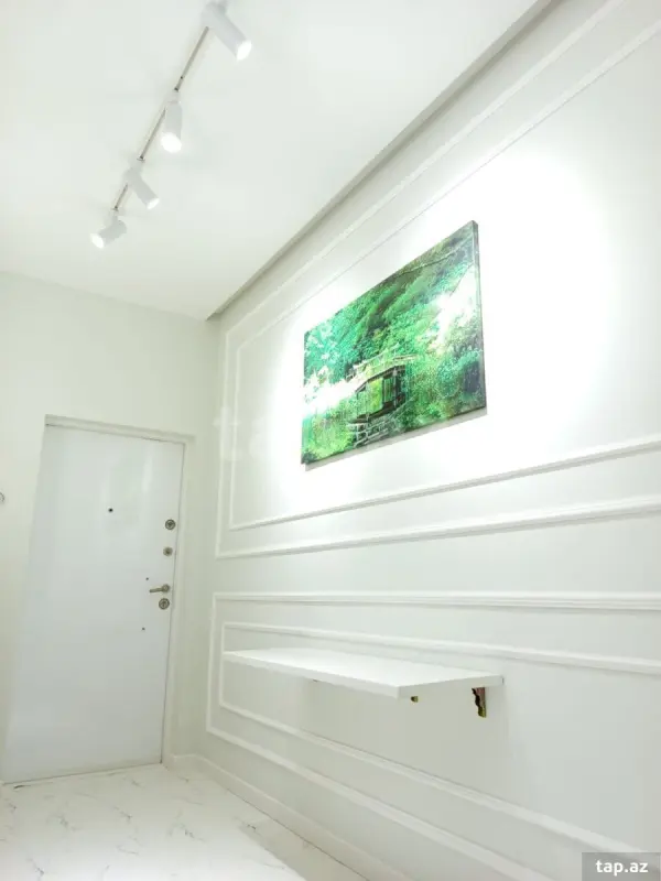 Satılır 2 otaqlı yeni tikili 55 m²