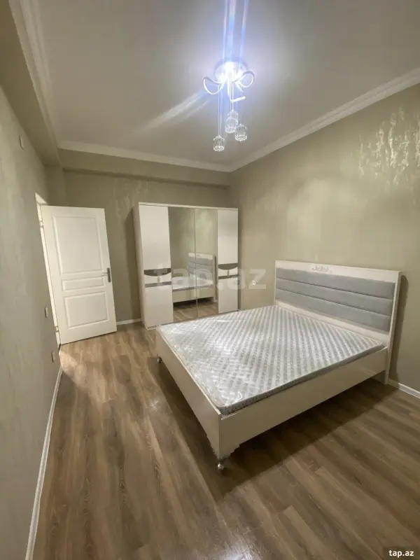 Kirayə verilir 3 otaqlı yeni tikili 77 m²