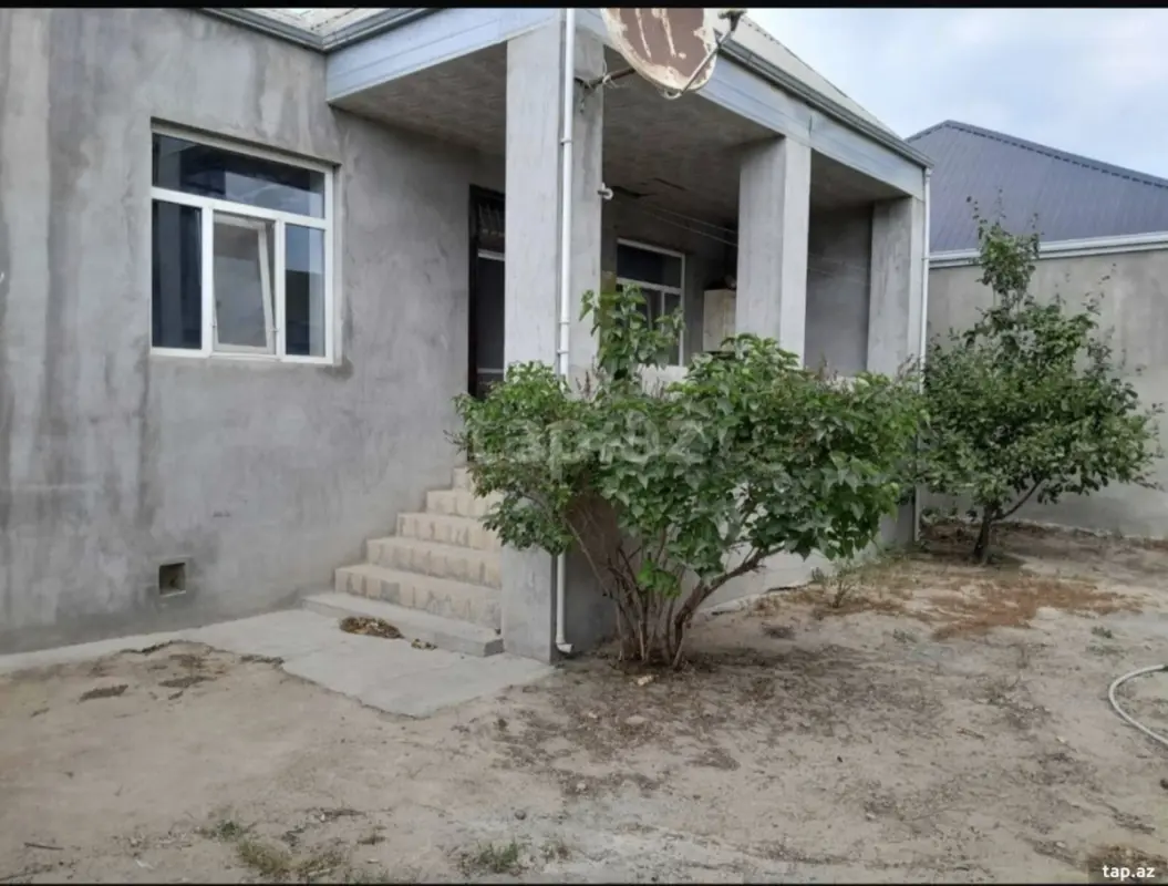 Kirayə verilir 4 otaqlı həyət evi 130 m²