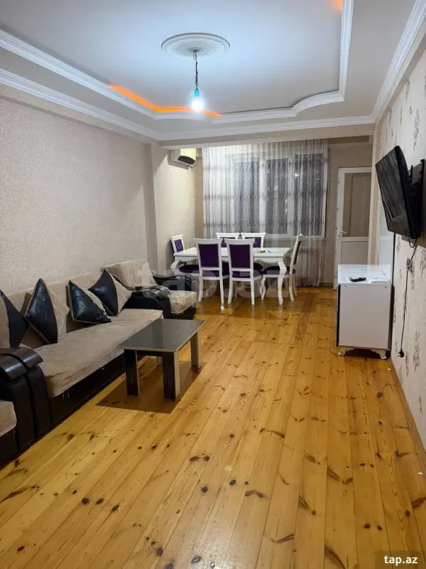 Kirayə verilir 2 otaqlı yeni tikili 68 m²