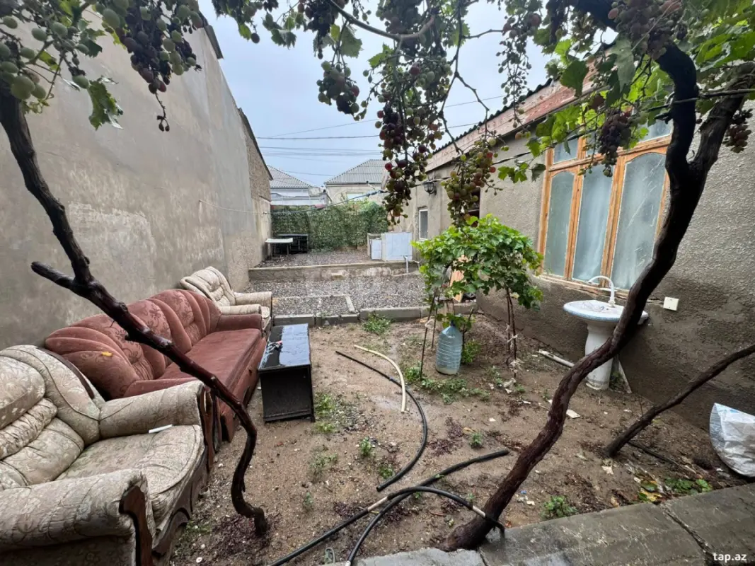 Satılır 3 otaqlı həyət evi 95 m²