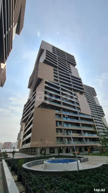 Satılır 2 otaqlı yeni tikili 108 m²