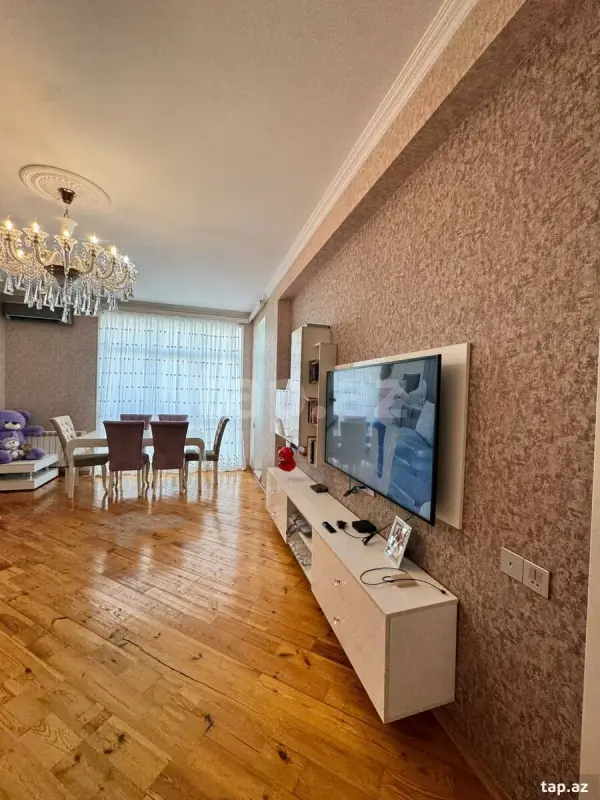 Satılır 2 otaqlı yeni tikili 86 m²