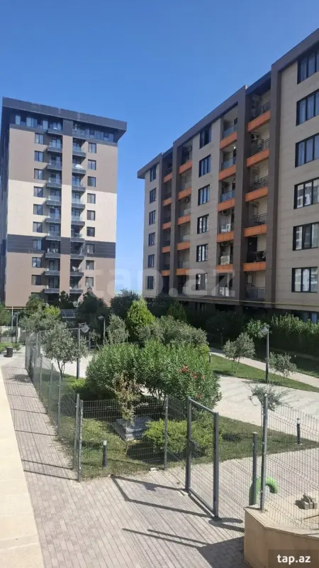 Satılır 2 otaqlı yeni tikili 80 m²