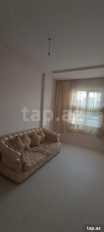 Kirayə verilir 3 otaqlı yeni tikili 56 m²