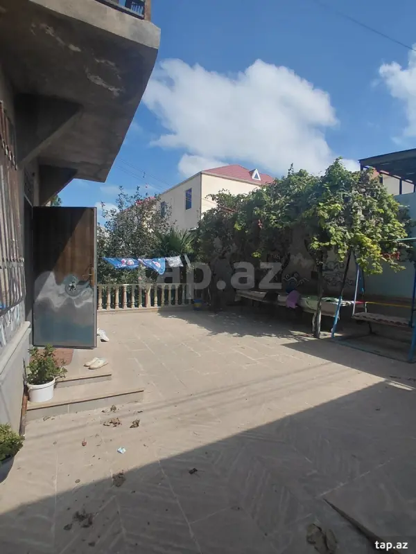 Kirayə verilir 2 otaqlı həyət evi 80 m²