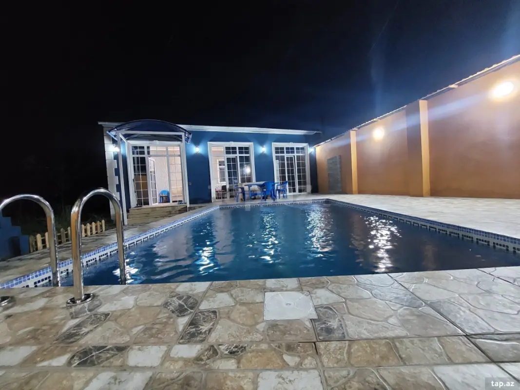 Kirayə verilir 3 otaqlı həyət evi 130 m²