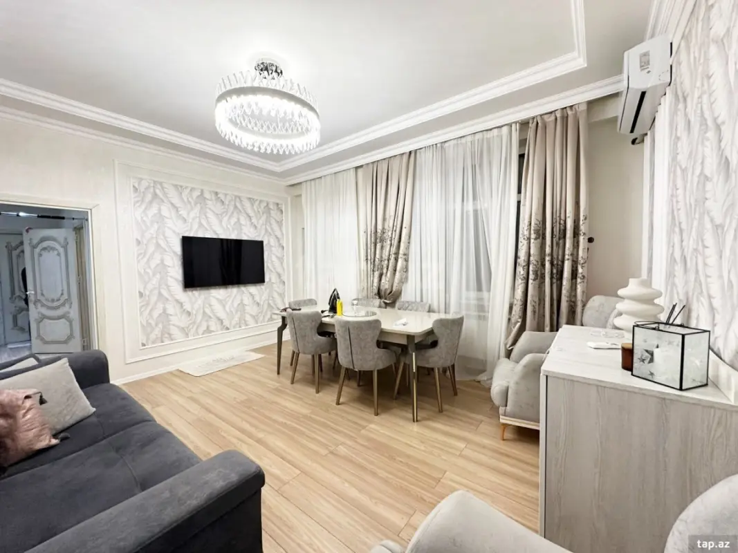 Satılır 2 otaqlı yeni tikili 60 m²