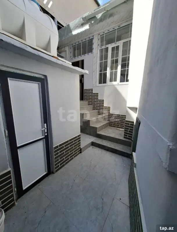 Satılır 2 otaqlı həyət evi 50 m²