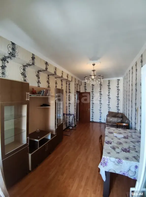 Kirayə verilir 3 otaqlı yeni tikili 80 m²