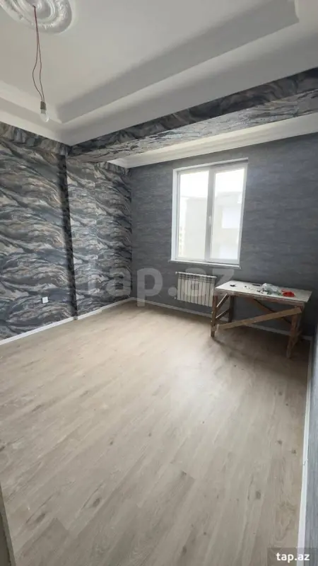 Satılır 3 otaqlı yeni tikili 70 m²