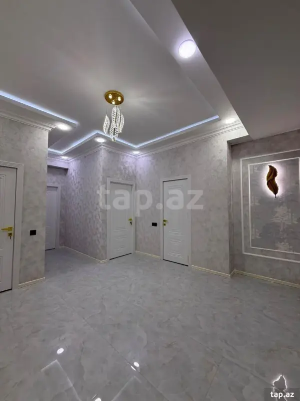 Satılır 3 otaqlı yeni tikili 108 m²