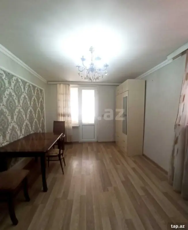 Kirayə verilir 2 otaqlı mənzil 45 m²