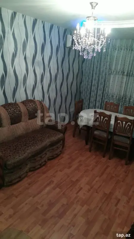 Kirayə verilir 2 otaqlı mənzil 80 m²